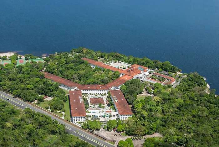 Hotel Tropical Manaus 4 star